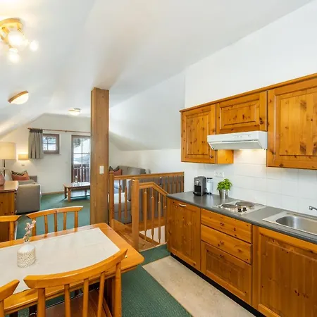 מלון דירות Zirbenhof