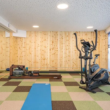 Zirbenhof מלון דירות 4*