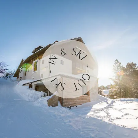 Zirbenhof מלון דירות 4*