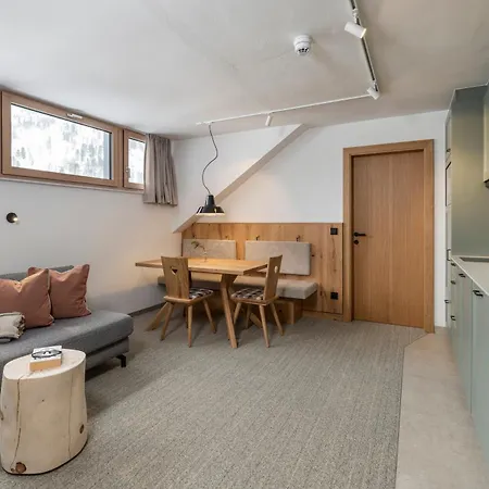 מלון דירות Zirbenhof